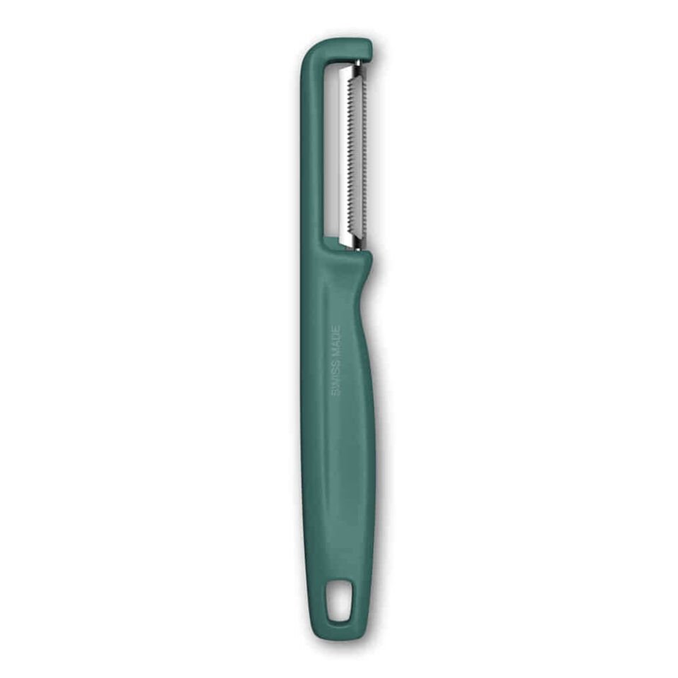 VICTORINOX IOTA TIRTIKLI KENAR ÇİFT TARAF SOYACAK Yeşil