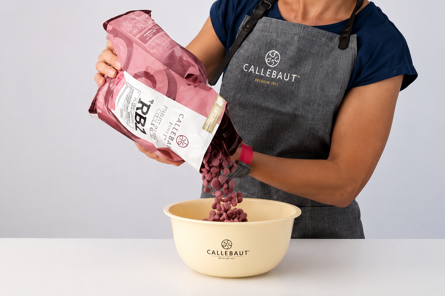 CALLEBAUT KUVERTÜR - RUBY RB2 2,5 KG