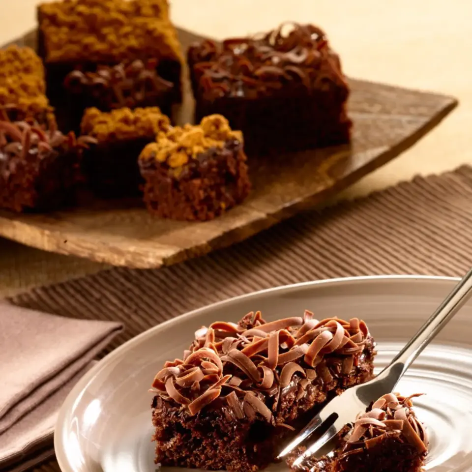 TEGRAL SATIN MOIST CAKE CHOCOLATE (BROWNIE)